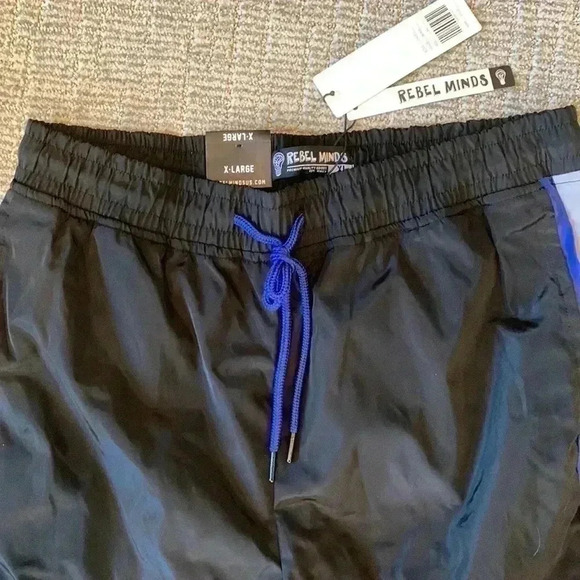 Rebel Minds Tracksuit - Picture 7 of 8